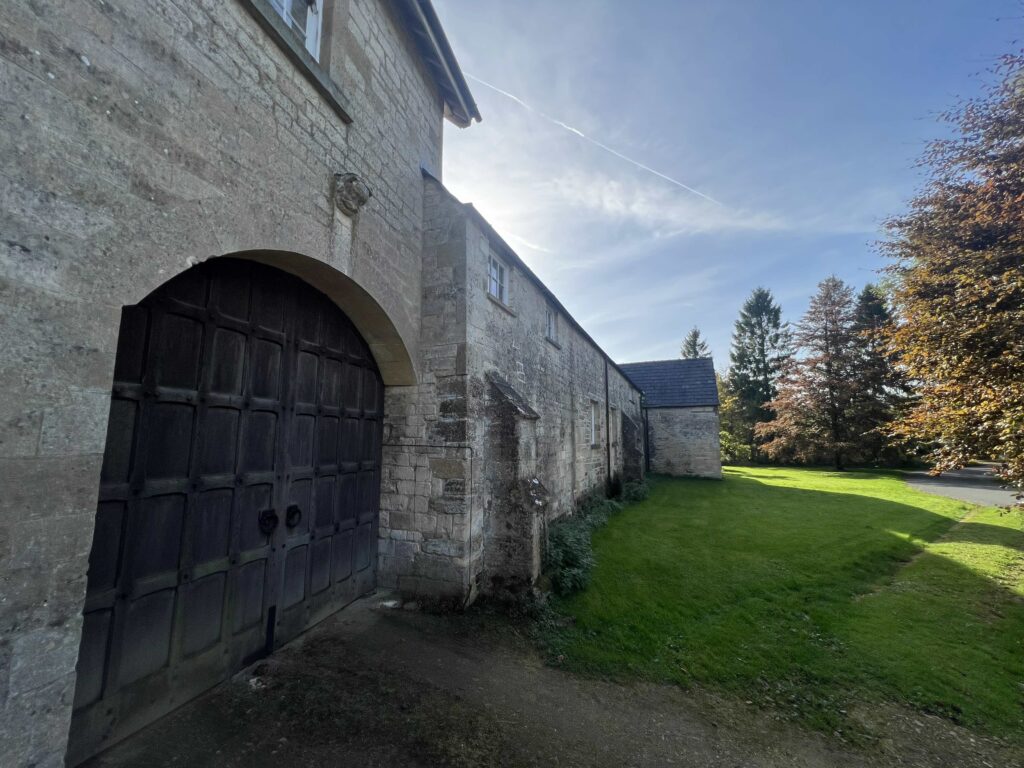 Coberley Village De Cubberley